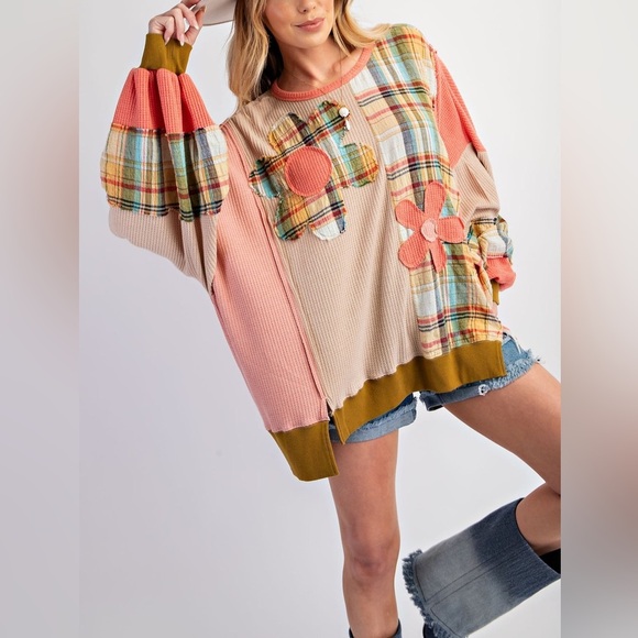 Women's Plaid Mix Daisy Patch Oversized Knit Top In Sage Combo NEW! - Picture 1 of 9